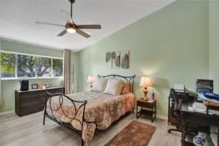 2260 W Discovery Cir W, Deerfield Beach, FL 33442 - Photo 40