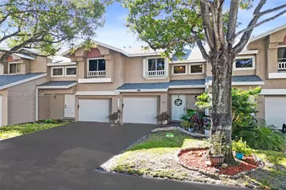2260 W Discovery Cir W, Deerfield Beach, FL 33442 - Photo 62