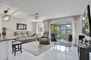 2260 W Discovery Cir W, Deerfield Beach, FL 33442 - Photo 24