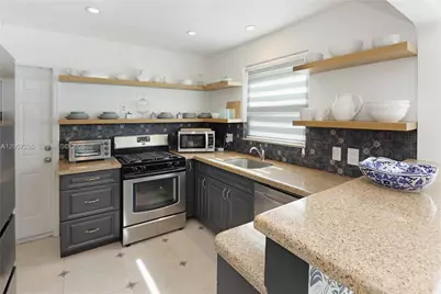 405 S 16th Ave, Hollywood, FL 33020 - Photo 12