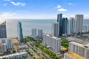 17375 Collins Ave, Sunny Isles Beach, FL 33160 - Photo 26