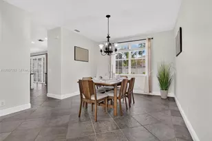 1012 Cedar Falls Dr, Weston, FL 33327 - Photo 14