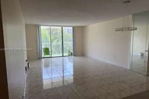 2801 NE 183rd St, Aventura, FL 33160 - Photo 2