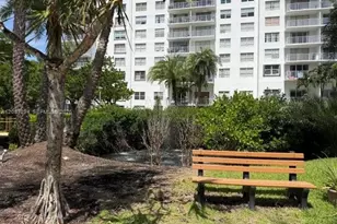 2801 NE 183rd St, Aventura, FL 33160 - Photo 12