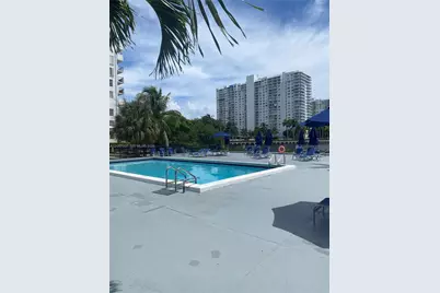 2780 NE 183rd St #909, Aventura, FL 33160 - Photo 12