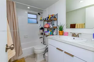 469 N Pine Island Rd, Plantation, FL 33324 - Photo 24