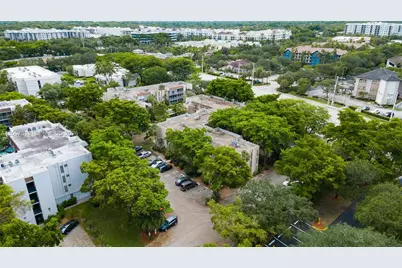 469 N Pine Island Rd #B308, Plantation, FL 33324 - Photo 34