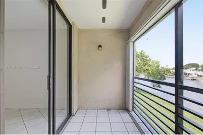 11396 Taft St #11396, Pembroke Pines, FL 33026 - Photo 30