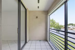 11396 Taft St, Pembroke Pines, FL 33026 - Photo 30