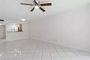 11396 Taft St, Pembroke Pines, FL 33026 - Photo 12