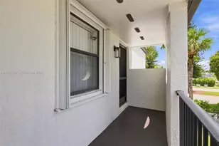 11396 Taft St, Pembroke Pines, FL 33026 - Photo 4