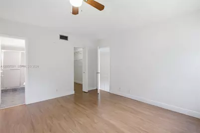 11396 Taft St #11396, Pembroke Pines, FL 33026 - Photo 20