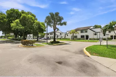 11396 Taft St #11396, Pembroke Pines, FL 33026 - Photo 6