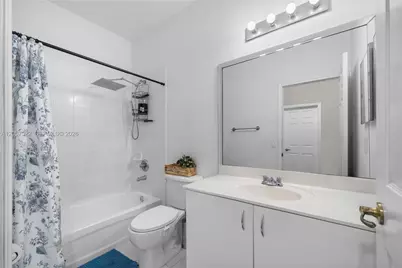 10743 NW 78th Ter, Doral, FL 33178 - Photo 20