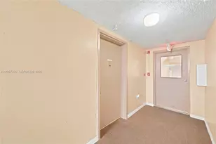 4384 NW 9th Ave, Deerfield Beach, FL 33064 - Photo 4