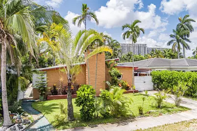1566 NE 110th St, Miami, FL 33161 - Photo 38