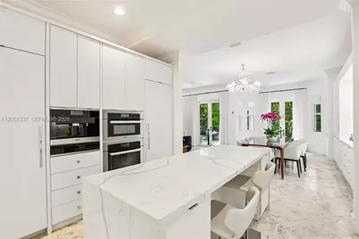 7830 SW 48th Ct, Miami, FL 33143 - Photo 22