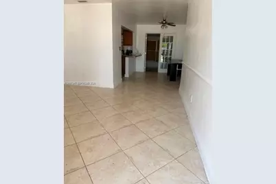 17545 NW 49   Ct, Miami, FL 33055 - Photo 6
