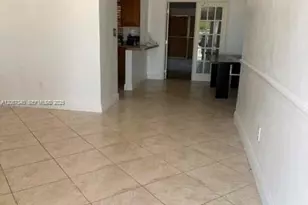17545 NW 49th Ct, Miami, FL 33055 - Photo 6
