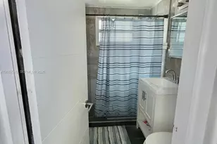 1600 Pennsylvania Ave, Miami Beach, FL 33139 - Photo 6