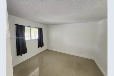 9491 S Palm Cir S #205, Pembroke Pines, FL 33025 - Photo 6