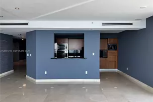 1331 Brickell Bay Dr, Miami, FL 33131 - Photo 14