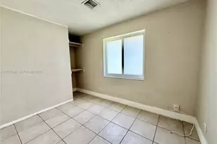 320 Holloway Dr, Plantation, FL 33317 - Photo 38