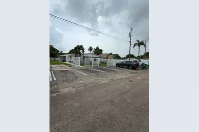 260 Northwest Dr #260, Miami, FL 33126 - Photo 6