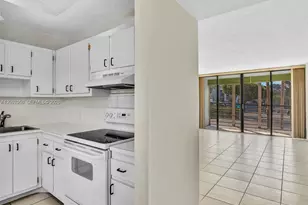 20500 W Country Club Dr, Aventura, FL 33180 - Photo 2
