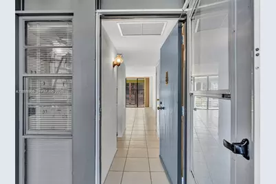 20500 W Country Club Dr #203, Aventura, FL 33180 - Photo 36