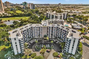 20500 W Country Club Dr, Aventura, FL 33180 - Photo 46