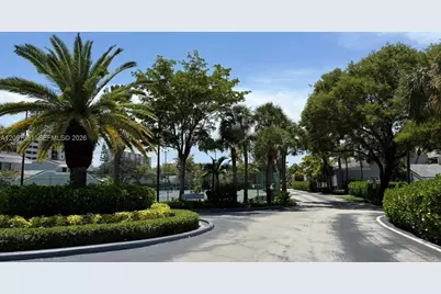 329 Poinciana Dr #909, Sunny Isles Beach, FL 33160 - Photo 24