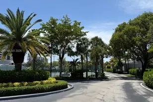329 Poinciana Dr, Sunny Isles Beach, FL 33160 - Photo 24