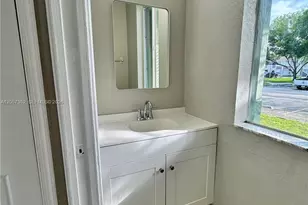 1592 SE 27th Ct, Homestead, FL 33035 - Photo 12