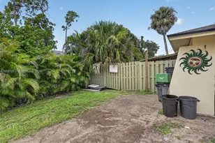 1041 Sanger St, Port Charlotte, FL 33952 - Photo 34