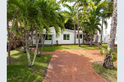 1104 NE 85th St, Miami, FL 33138 - Photo 4