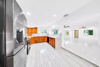 1104 NE 85th St, Miami, FL 33138 - Photo 34