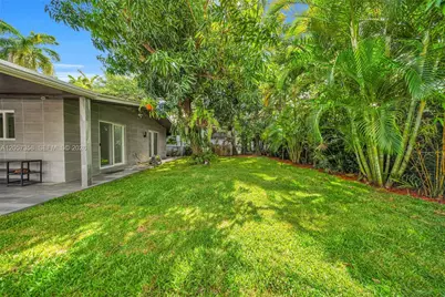 1104 NE 85th St, Miami, FL 33138 - Photo 48