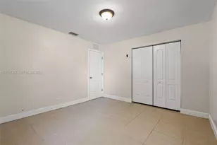 3220 E 8th Ave, Hialeah, FL 33013 - Photo 22