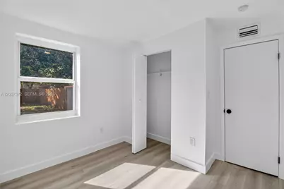 428 NW 97th St, Miami, FL 33150 - Photo 30