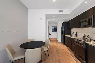 398 NE 5th St #3711, Miami, FL 33132 - Photo 10