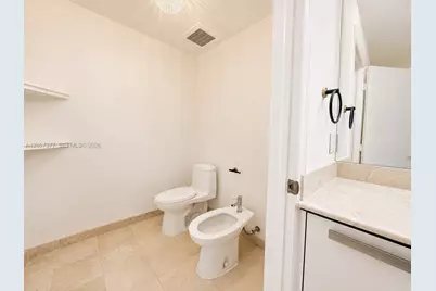 3000 NE 188th St #PH 709, Aventura, FL 33180 - Photo 26