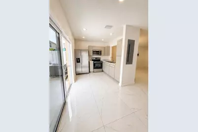 461 NE 5th Way #461, Florida City, FL 33034 - Photo 4