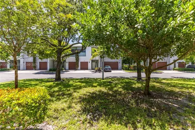 4444 NW 9th St #0, Plantation, FL 33317 - Photo 32
