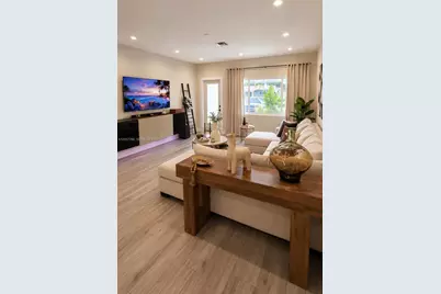 6958 Park St, Hollywood, FL 33024 - Photo 6