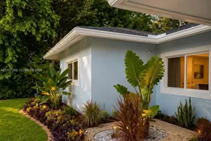 6958 Park St, Hollywood, FL 33024 - Photo 2