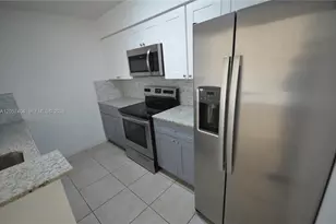 15201 SW 80th St, Miami, FL 33193 - Photo 10