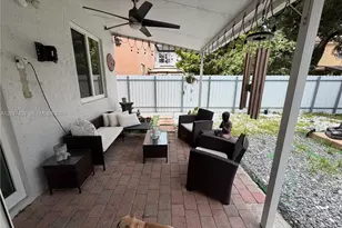 2021 SE 15th St, Homestead, FL 33035 - Photo 24