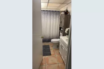 10000 NW 80th Ct #2357, Hialeah Gardens, FL 33016 - Photo 2