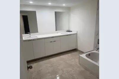 [Address not provided], Aventura, FL 33180 - Photo 18